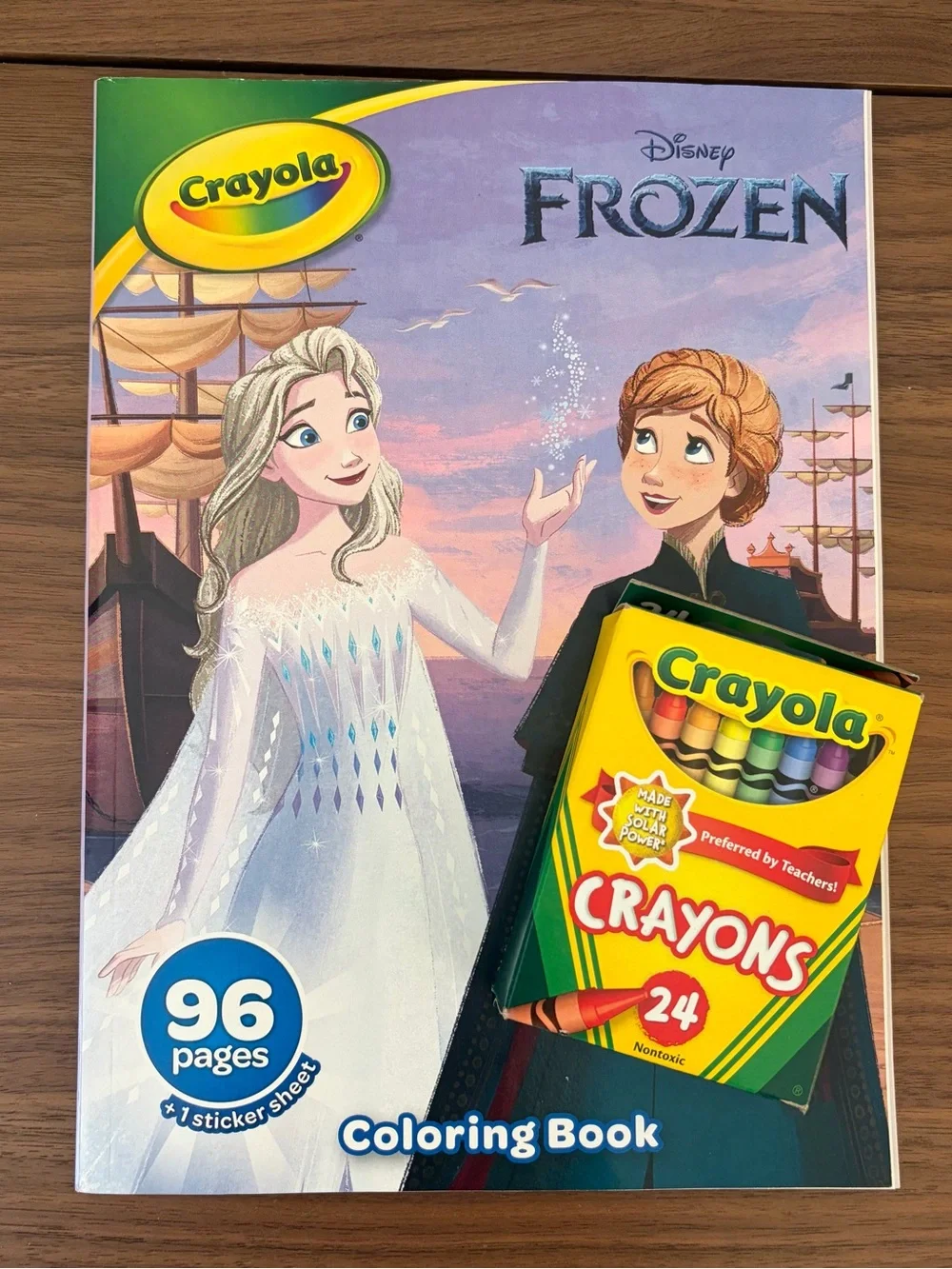 Crayola Disney Frozen Coloring Book 96 Pages + 24 Crayons New